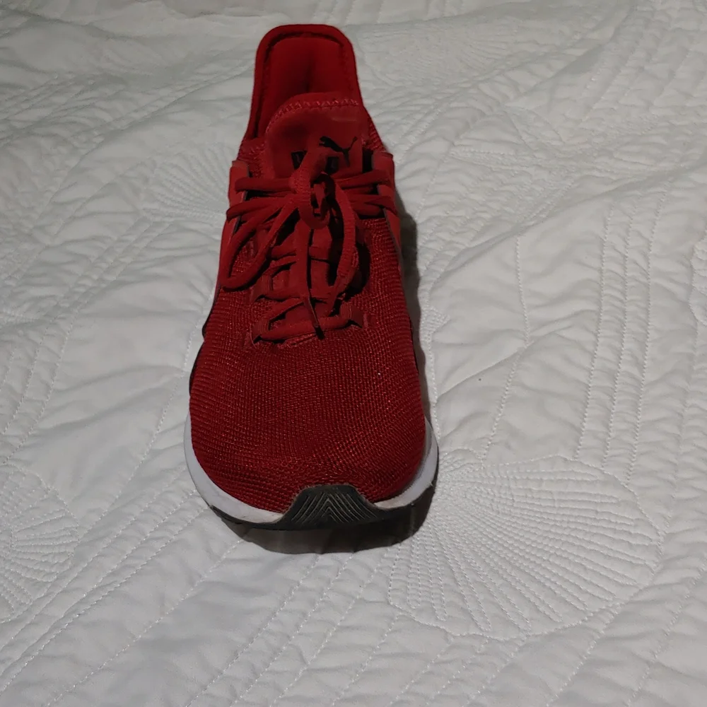 Shoes - Picture 3 of 4